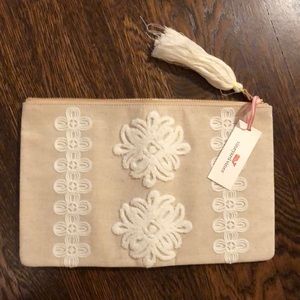 Vineyard Vines laptop case/clutch